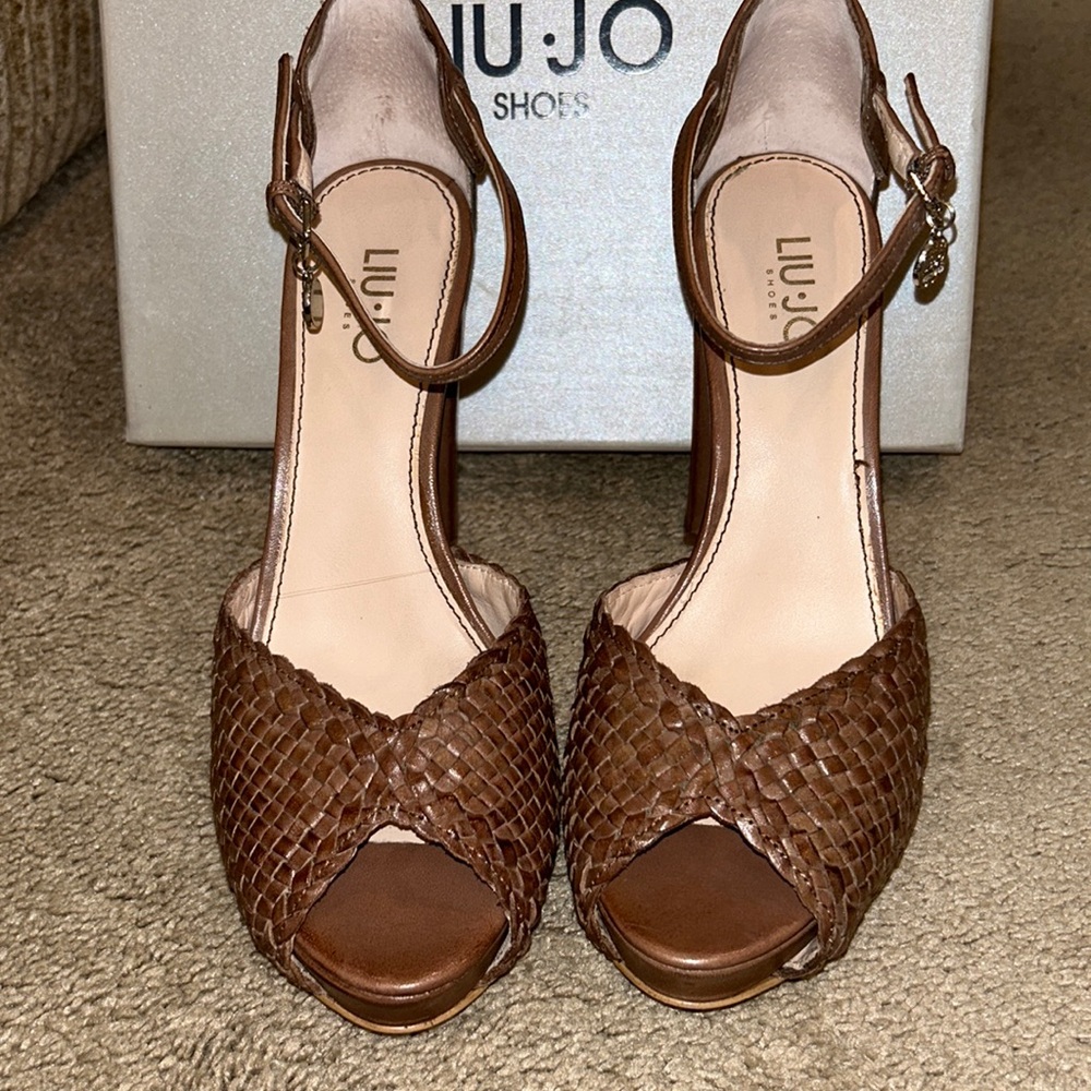 LIU-JO Italian Brown Woven Leather Platform sandal size 38 - Picture 1 of 8